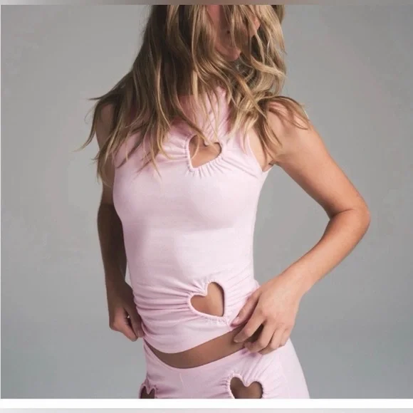 SKIMS Sold Out COTTON JERSEY HEART Cutout TANK TOP CHERRY BLOSSOM Size Medium - Picture 2 of 5